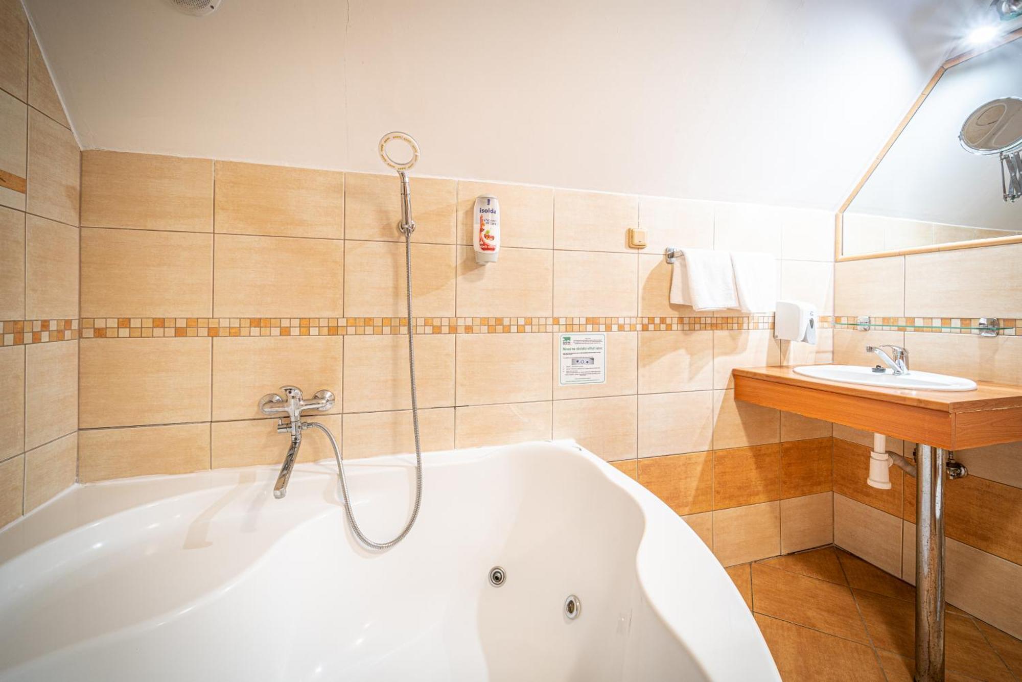 Appartement Bungalovy Sepetna - Pro 4 Osoby Ostravice